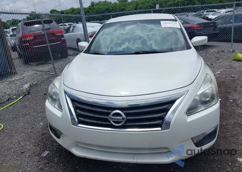 2015 Nissan Altima 2.5 S from USA, damaged, VIN 1N4AL3AP6FN904879